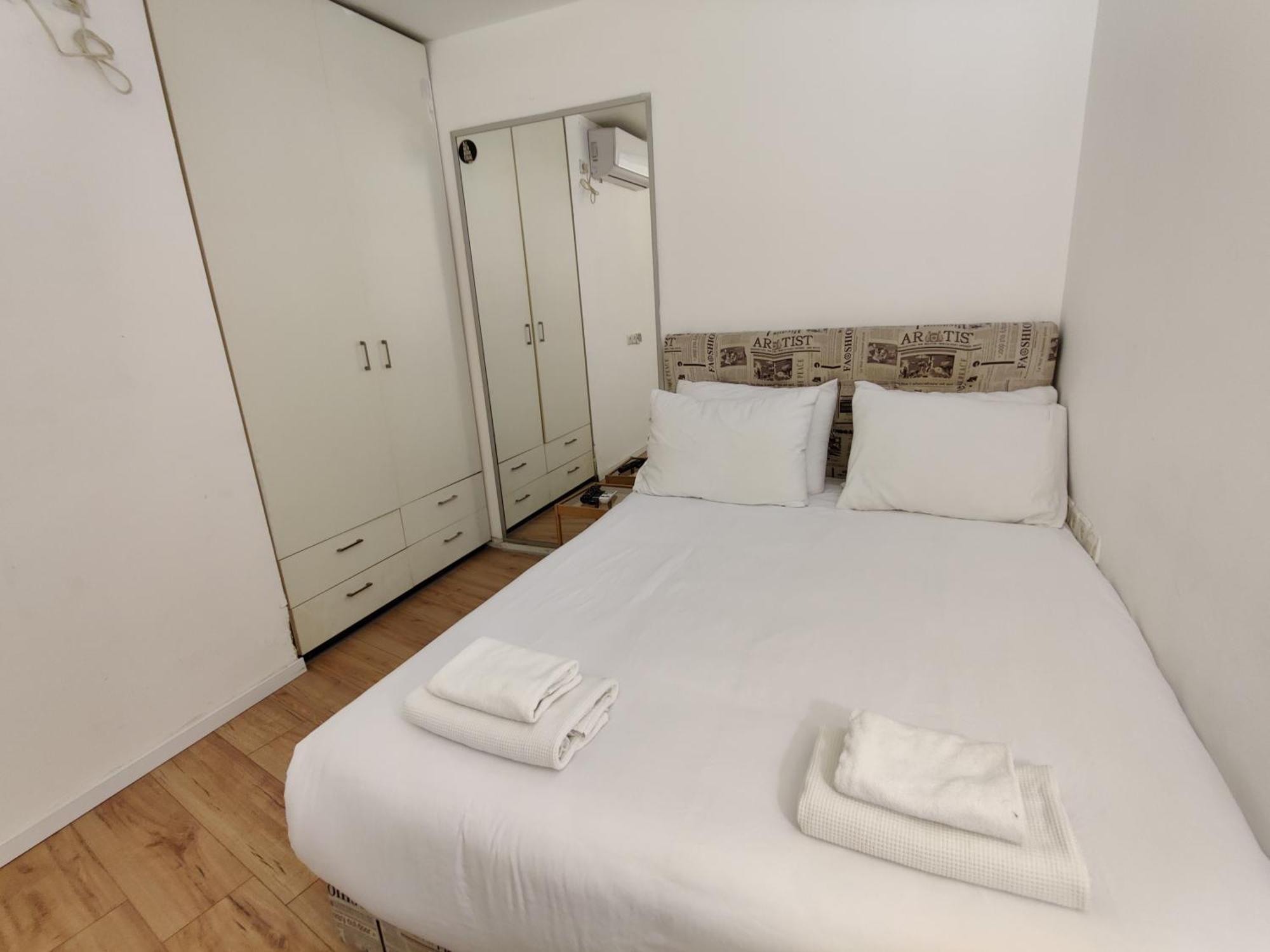 Central Stay Tlv Beachfront Тель-Авів Номер фото